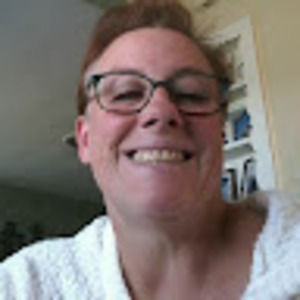 Meet your Posher, Stacy